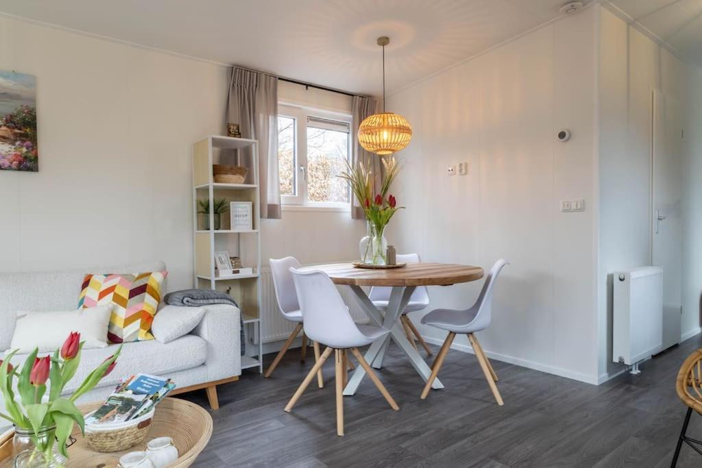 Gezellig Modern Chalet Midden Op De Veluwe Epe Extérieur photo